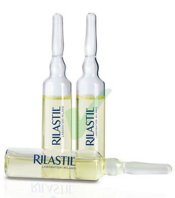 Rilastil Linea Corpo Smagliature Trattamento Urto Localizzato 10 Fiale 5 ml