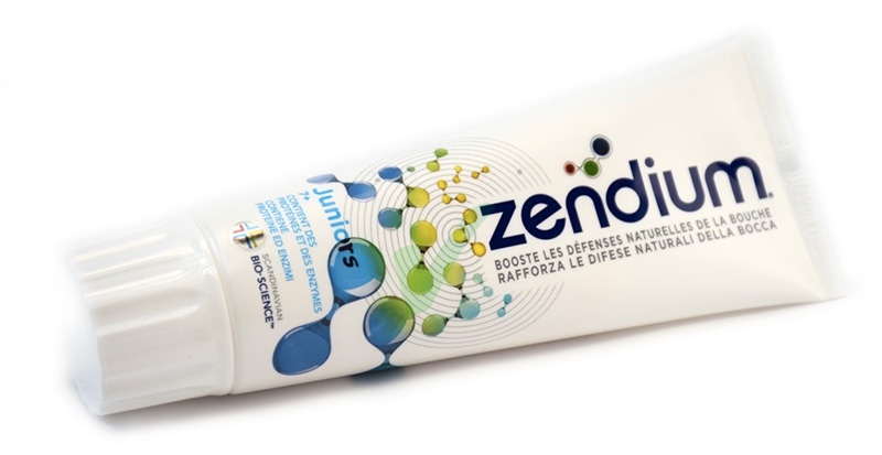 Zendium Linea Igiene Dentale Quotidiana Junior Dentifricio Alito Fresco 75 ml
