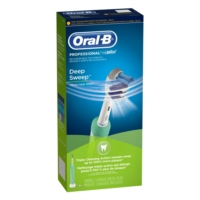 Oral B Linea Igiene Dentale Quotidiana CrossAction 3 Spazzolini di Ricambio